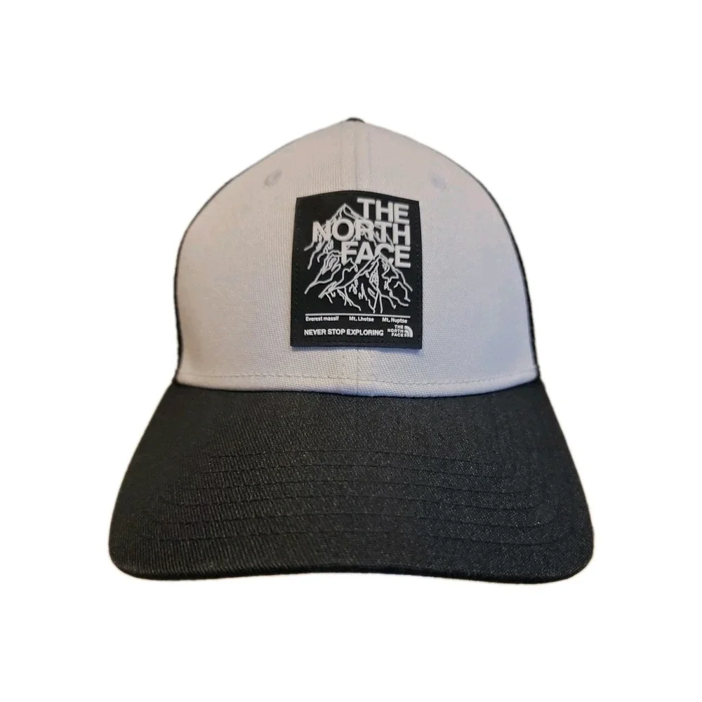 The North Face Outdoorsmen Hat Black White Snapback Patch. New Without Tags